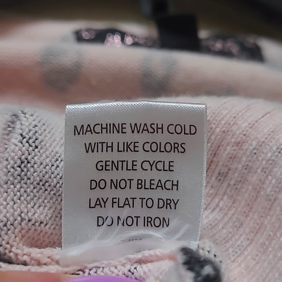 ALMOST FAMOUS Animal Print And Lace V-neck Cropped Cardigan Size L - Picture 5 of 7